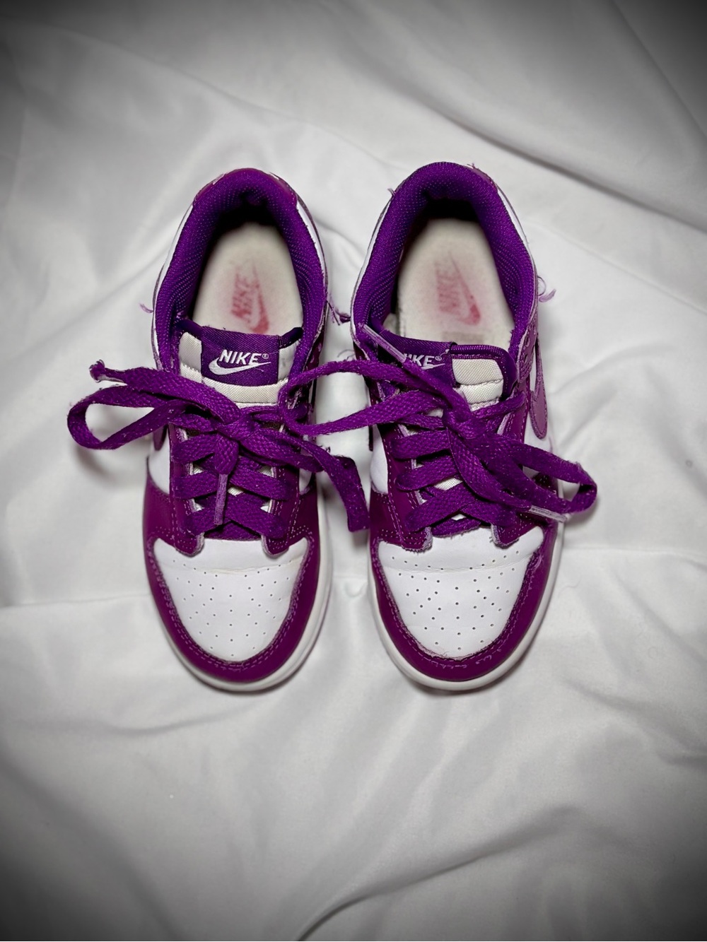 Nike Kids Purple & White Sneakers Low Top